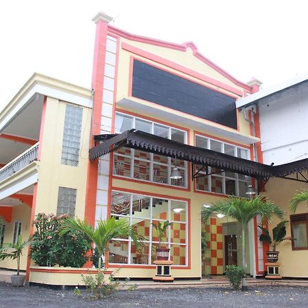 Sinar Bintang Hotel Cepu 外观 照片